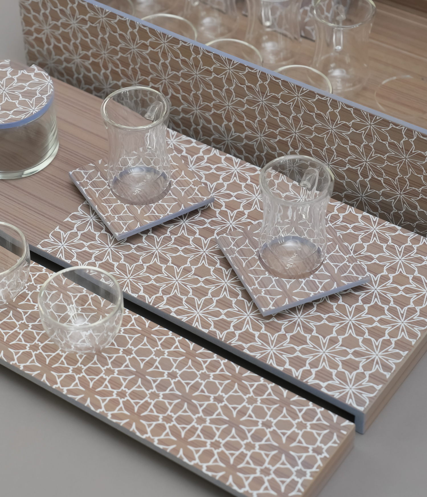 TEA & ARABIC COFFEE SET - WHITE FLOWER 