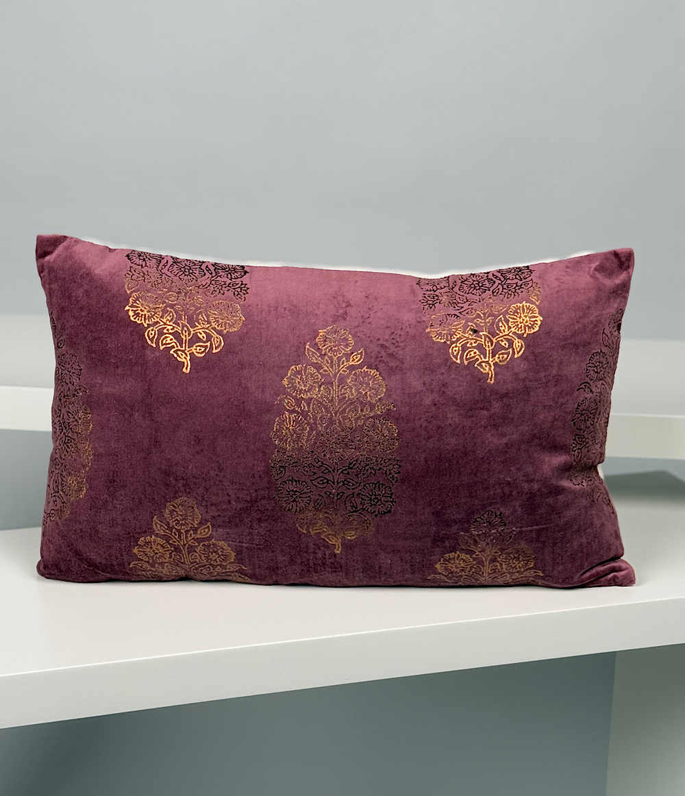 CUSHION - MAROON 